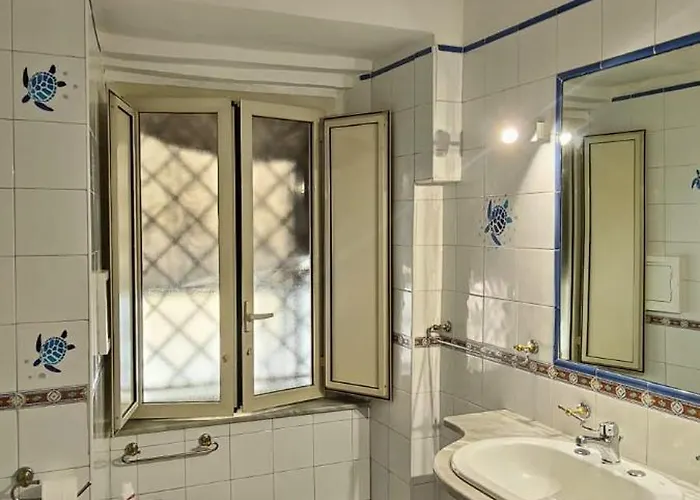 Апартаменты Tre Regine Неаполь